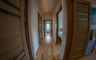 Loghouse.ie log cabin. Top quality log house products.