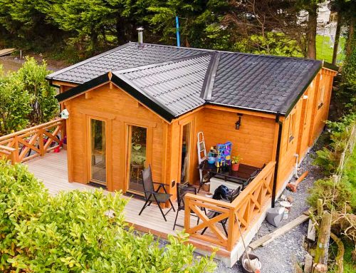 Custom 2 Bed Log House