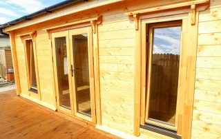 Loghouse log cabin. Top quality log house products.