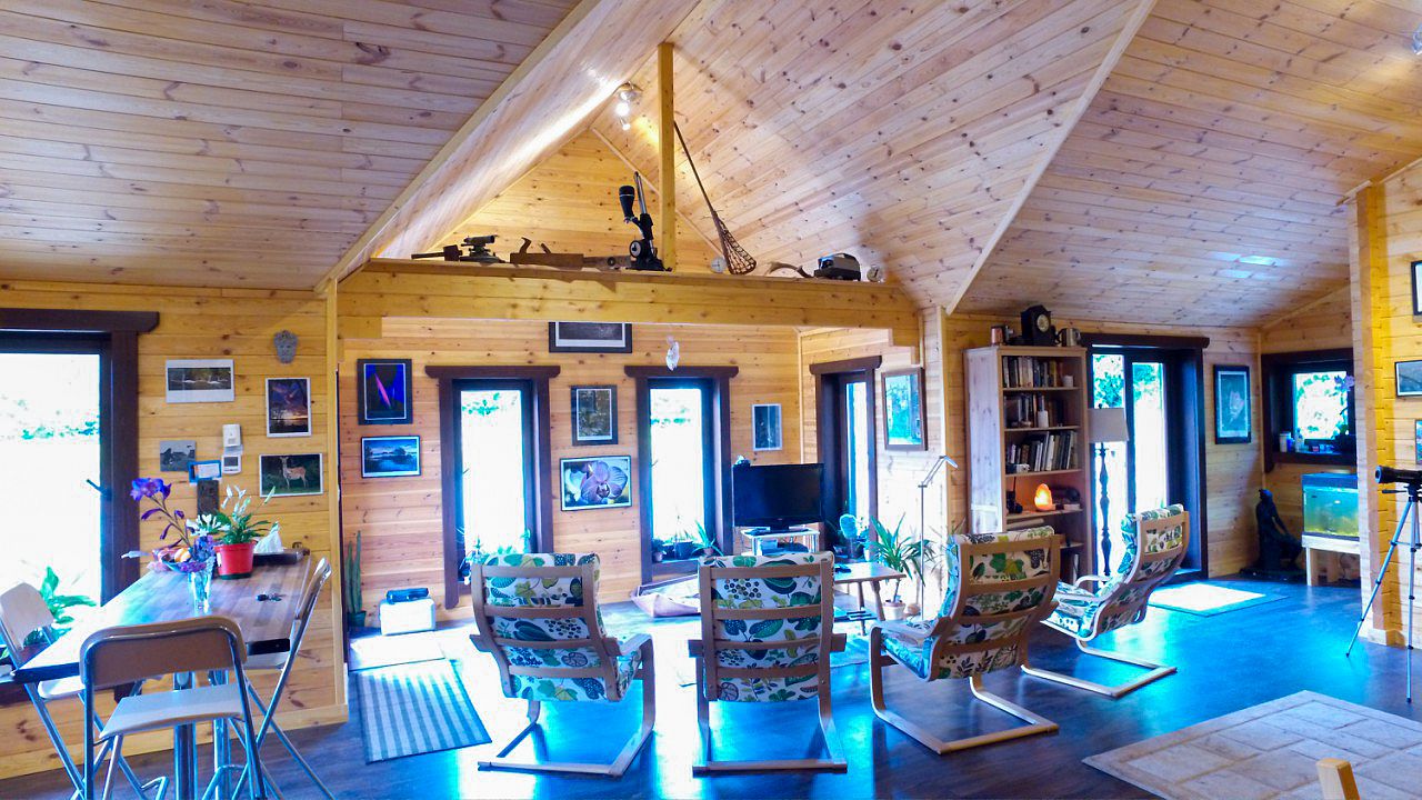 Three Bedroom Log Cabin Super Insulated Living Room Front