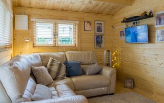 Two Bed Type E Log Cabin