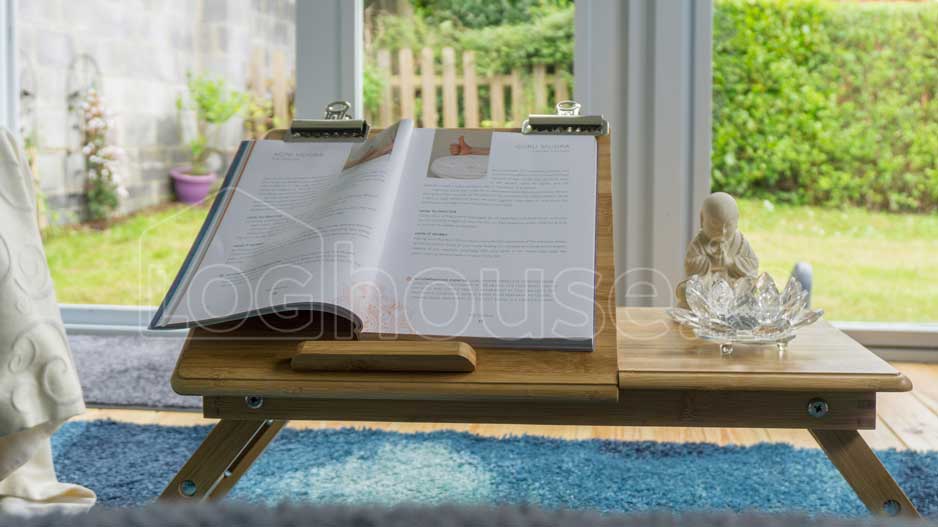 Wicklow-Log-Cabin Book Wicklow-Log-Cabin Book