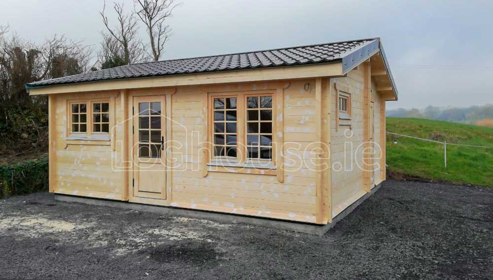 Budget-One-Bed-B-Log-Cabins-2-of-4 Budget-One-Bed-B-Log-Cabins-2-of-4