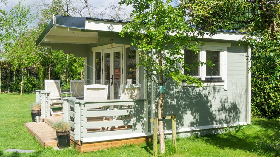 Cork-Log-Cabin-7 Cork-Log-Cabin-7