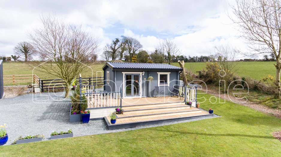 One-Bed-Type-C-Log-Cabins-1-of-18 Summer Log Cabin retreat