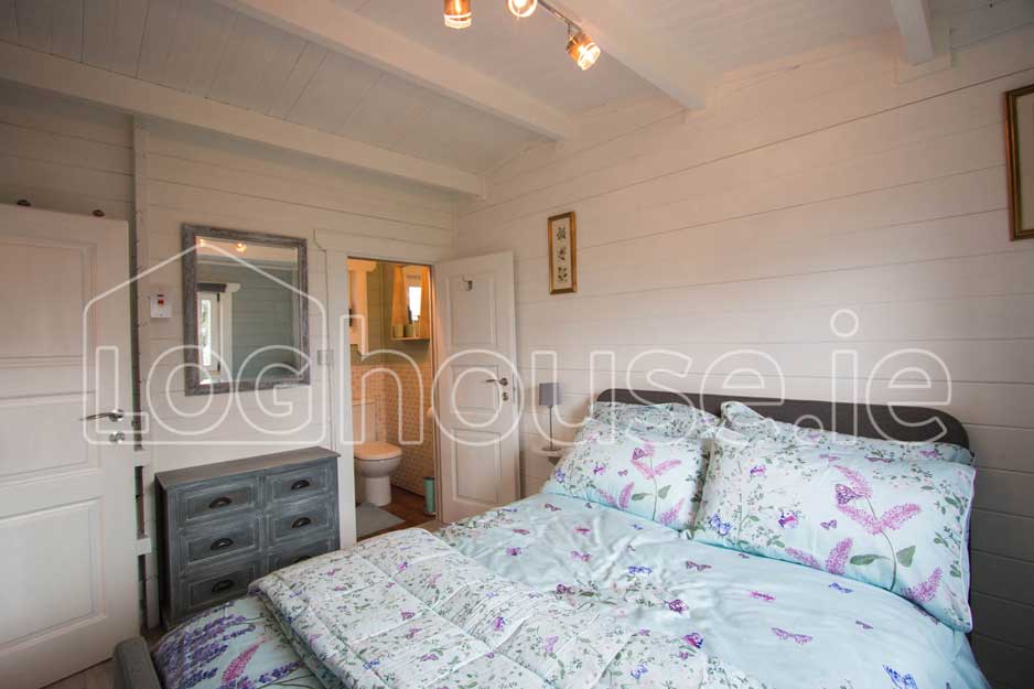 One-Bed-Type-C-Log-Cabins-12-of-18 One-Bed-Type-C-Log-Cabins-9-of-24