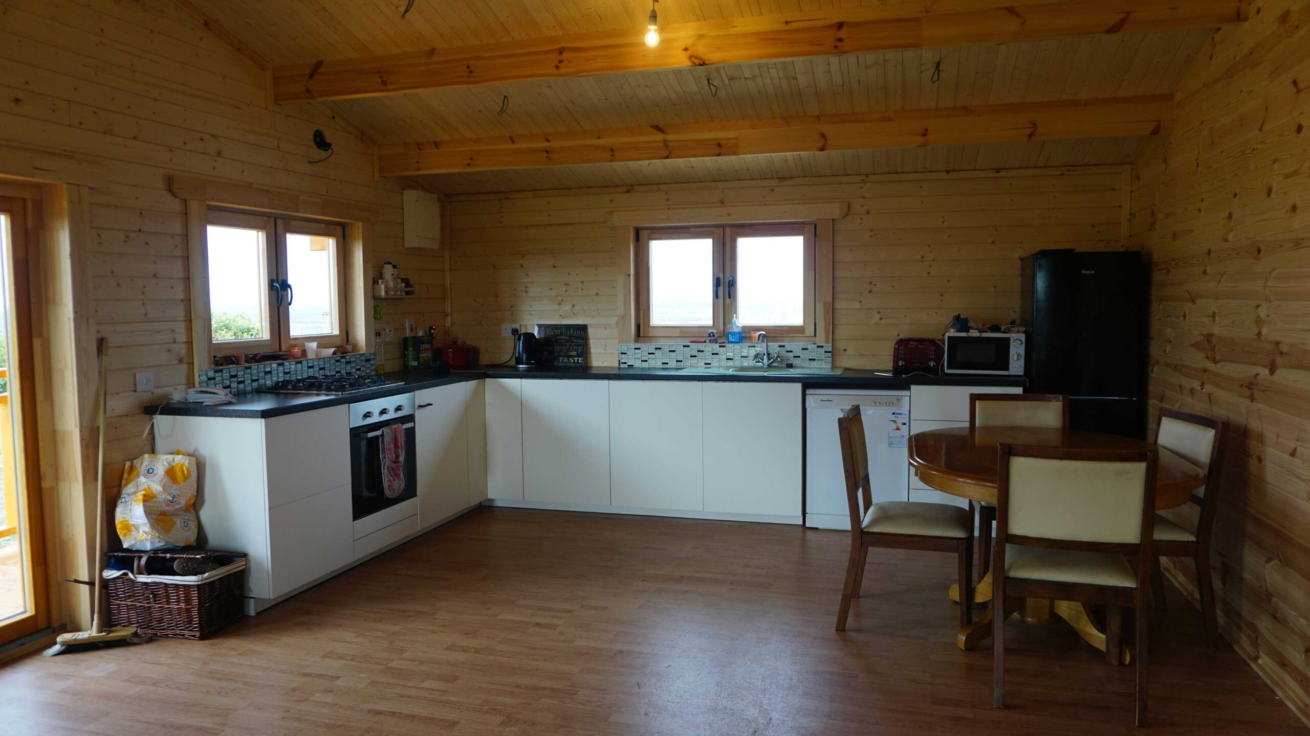 Screenshot-2019-04-13-(5) Four Bed Type A Log Cabin