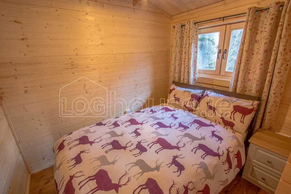 Two-Bed-Type-D-Log-Cabins-9-of-13